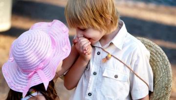 Cute Baby Hands Wallpaper Hair Child Pink Blond Hairstyle