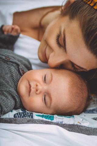 Mother And Baby Pictures HD Image