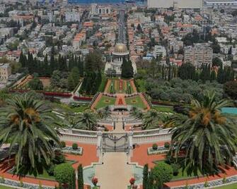 Haifa Israel Desktop Pc And Mac Wallpaper