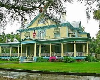 Usa Oregon Victorian Houses Wallpaper