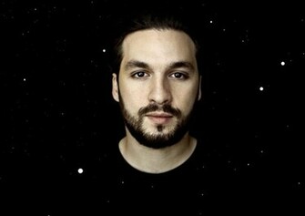 Steve Angello Foto Resimleri Bele Cebine Indir Ve Ya Wallpaper Gibi