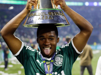 Endrick Felipe Wallpaper