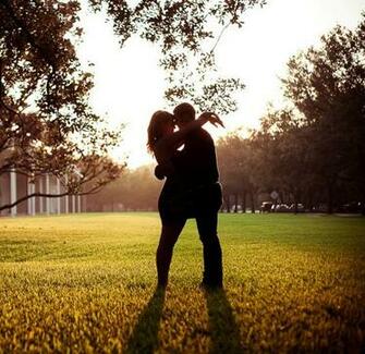 Kissing Couple Photo