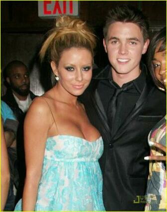 Jesse Mccartney Aubrey O Day New Couple Photo