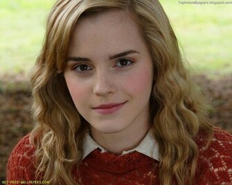Crazy Celebrity Wallpaper Emma Watson Beautiful Smile