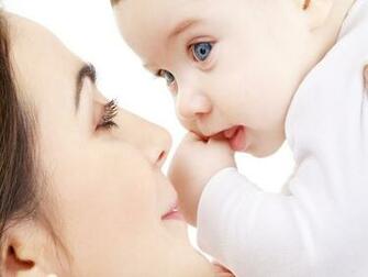 HD Wallpaper For Desktop Baby With Mother