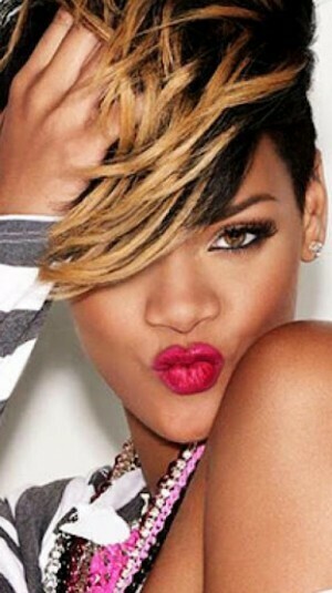 Rihanna Wallpaper Android