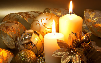Holiday Glow Wallpaper