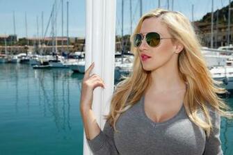 Jordan Carver Wallpaper