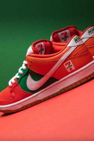 Nike Sb Dunk Low Eleven Hype Shoes Dapper