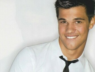 Taylor Lautner Wallpaper