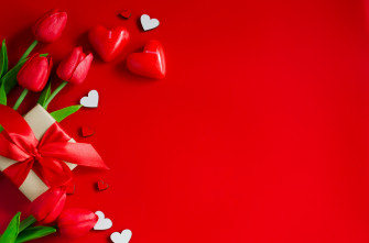 Red Flower Tulip Heart Gift Holiday Valentine S Day 4k Wallpaper