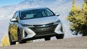 Toyota Prius Three HD Car Wallpaper