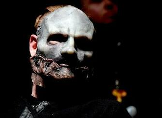 Q A Slipknot S Corey Taylor Talks Gawker Controversy