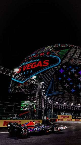 Red Bull F1 Wallpaper