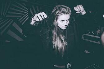 Lynn Gunn Pvris HD Walls Find Wallpaper