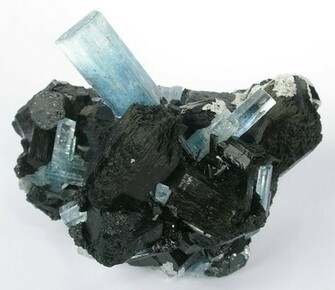 Aquamarine Beryl With Schorl Wallpaper