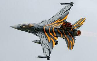 Tiger F Fighting Falcon Wallpaper
