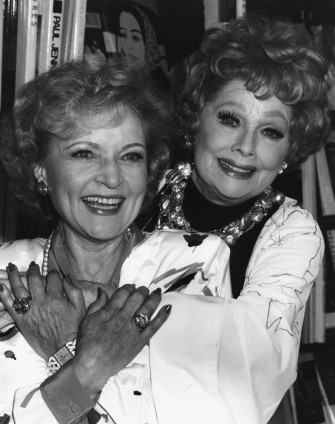 Betty White Background Wallpaper