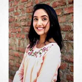 Ashnoor Kaur Wallpaper Selfie Image Pic HD Picture