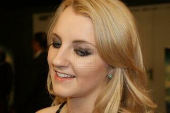 Evanna Lynch HD Desktop Wallpaper