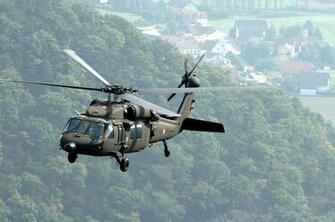 Blackhawk Helicopter Desktop Wallpaper