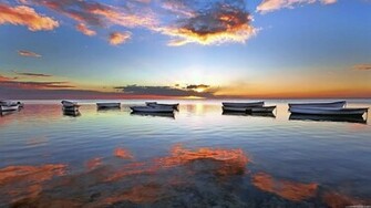 Awesome Boats At Beach Sunset HD Wallpaper