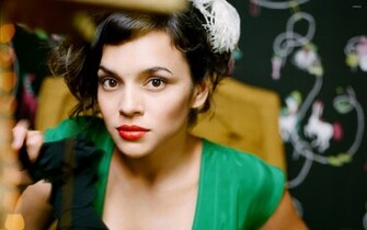 Norah Jones Wallpaper Celebrity