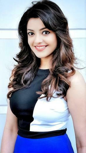 Kajal Aggarwal Wallpaper In Beautiful