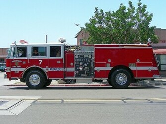 Pierce Firetruck Pictures Wallpaper Of