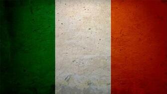 Italian Wallpaper