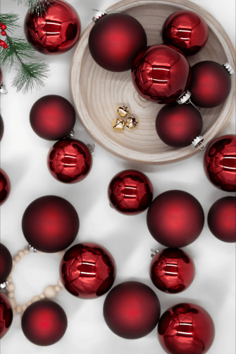Burgundy Essential Glass Ornaments Pack