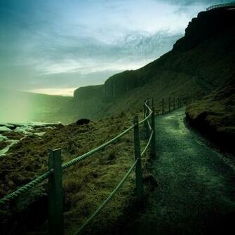 iPad Wod Hiking Trail Wallpaper
