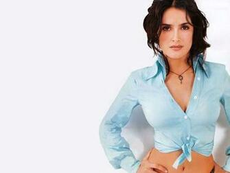 Salma Hayek Hot HD Wallpaper