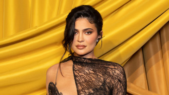 Kylie Jenner S Sheer Lingerie Fit Is A Literal Wrap