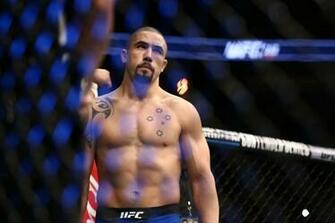 Ufc Odds Whittaker Vs Gastelum Betting Pre For Melbourne