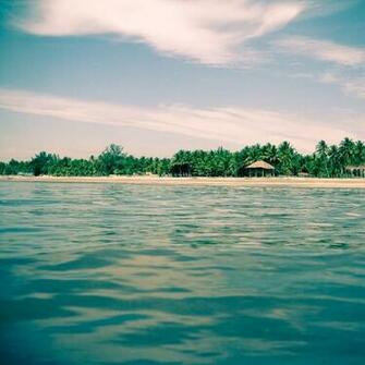 Island Paradise iPad Wallpaper