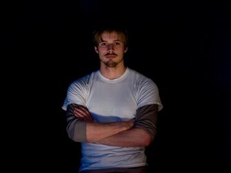 Bradley James Sizzling Photos Wallpaper