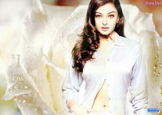 Celebrity Actress Wallpaper Desktop Aishwarya