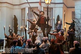 Julie Andrews Won T Appear In Mary Poppins Returns