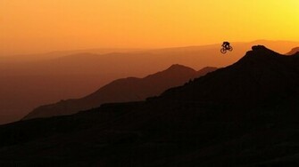 Downhill Mountainbike Wallpaper