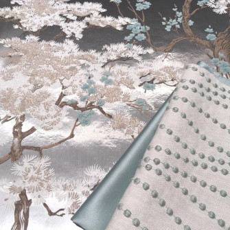 Foil Wallpaper Are A Great Way To Brighten Up Space Or Make Small