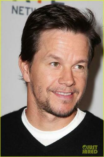 Mark Wahlberg Heather Graham Buddy Up At A E Upfronts