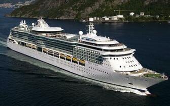 Cruise Ship Wallpaper Desktop