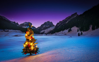 Crismas Tree New Year Light Balls Snow Mounatin Winter Holiday