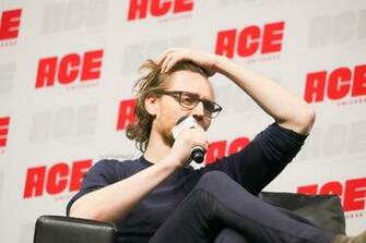 Tom Hiddleston Image Ace Comic Con Arizona January