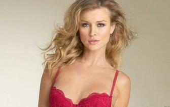 Joanna Krupa Wallpaper HD