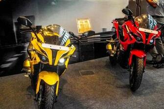 Bajaj Pulsar Rs200 Model HD Photos Pics Image