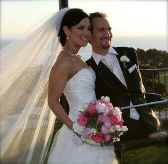 Nick Vujicic Wife Wallpaper HD Background Desktop