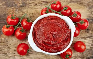 Wallpaper Board Bowl Tomatoes Ketchup Bokeh Image For Desktop